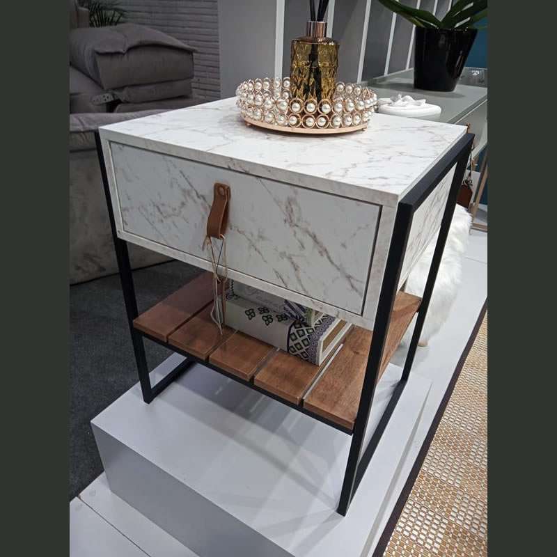 Mesa de Cabeceira James com gaveta Volakas e Woodmel - Volakas e Woodmel 